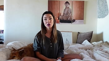 Ultimate Guide To Female Self-pleasure: A Step-by-step Journey With Sex Educator Roxy Fox