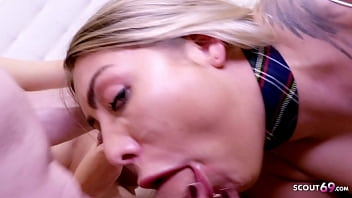 Neue Berliner Gangbang Party: Mia Blow Gets Ravaged By 12 German Studs